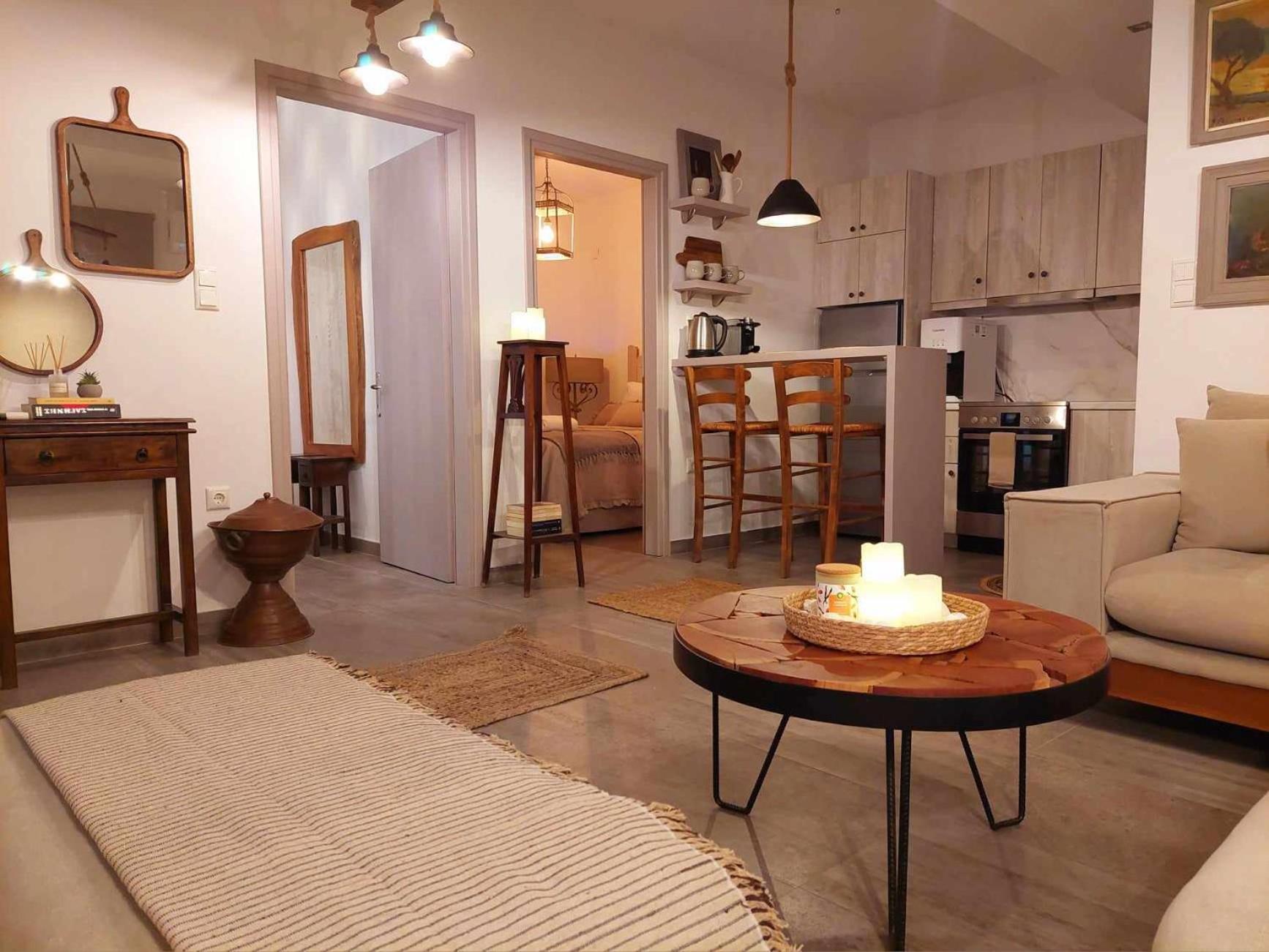 Maya Apartments, Modern And Convenient Apartments With Private Parking Skiathos Town Exterior photo