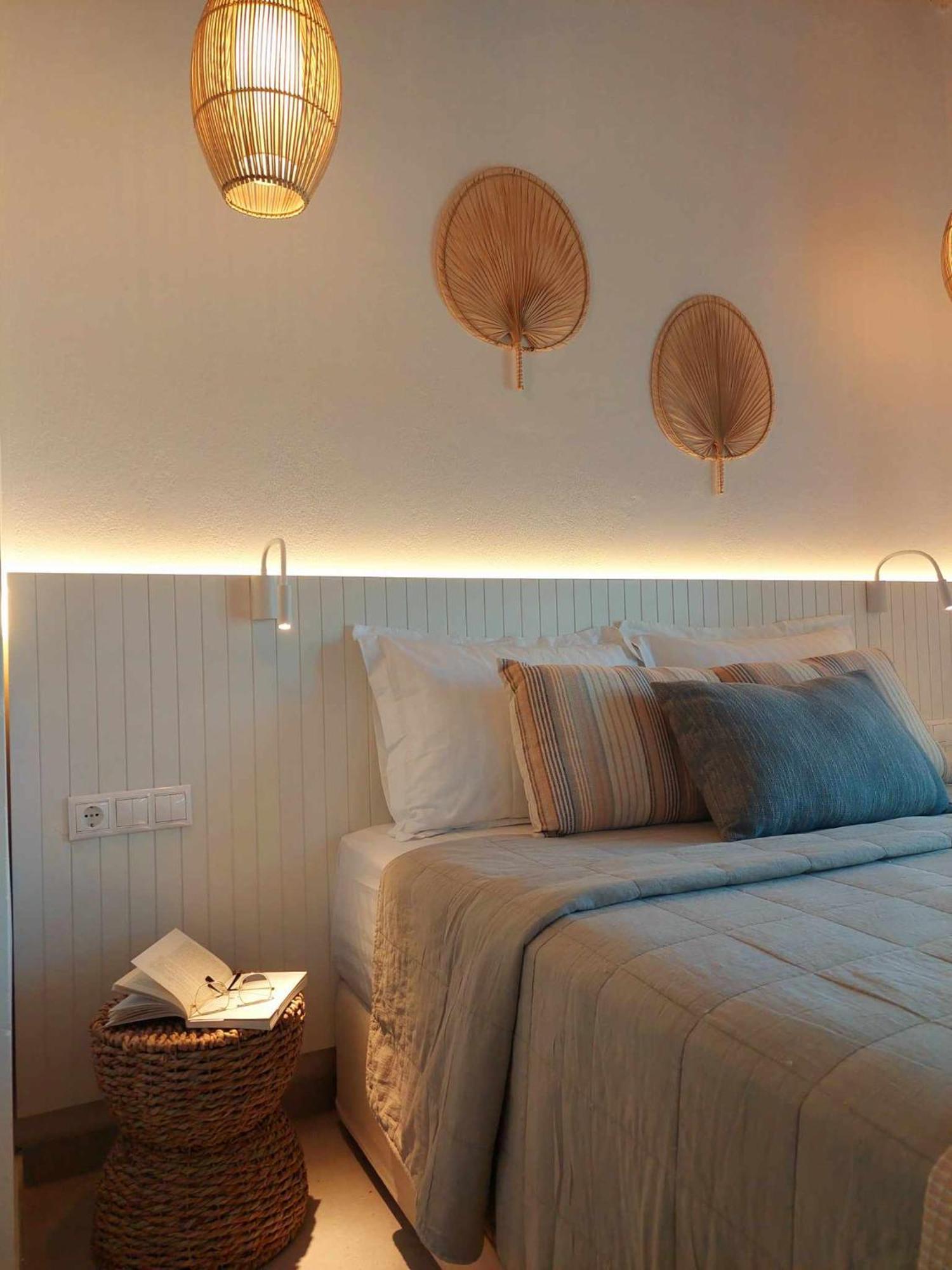 Maya Apartments, Modern And Convenient Apartments With Private Parking Skiathos Town Exterior photo
