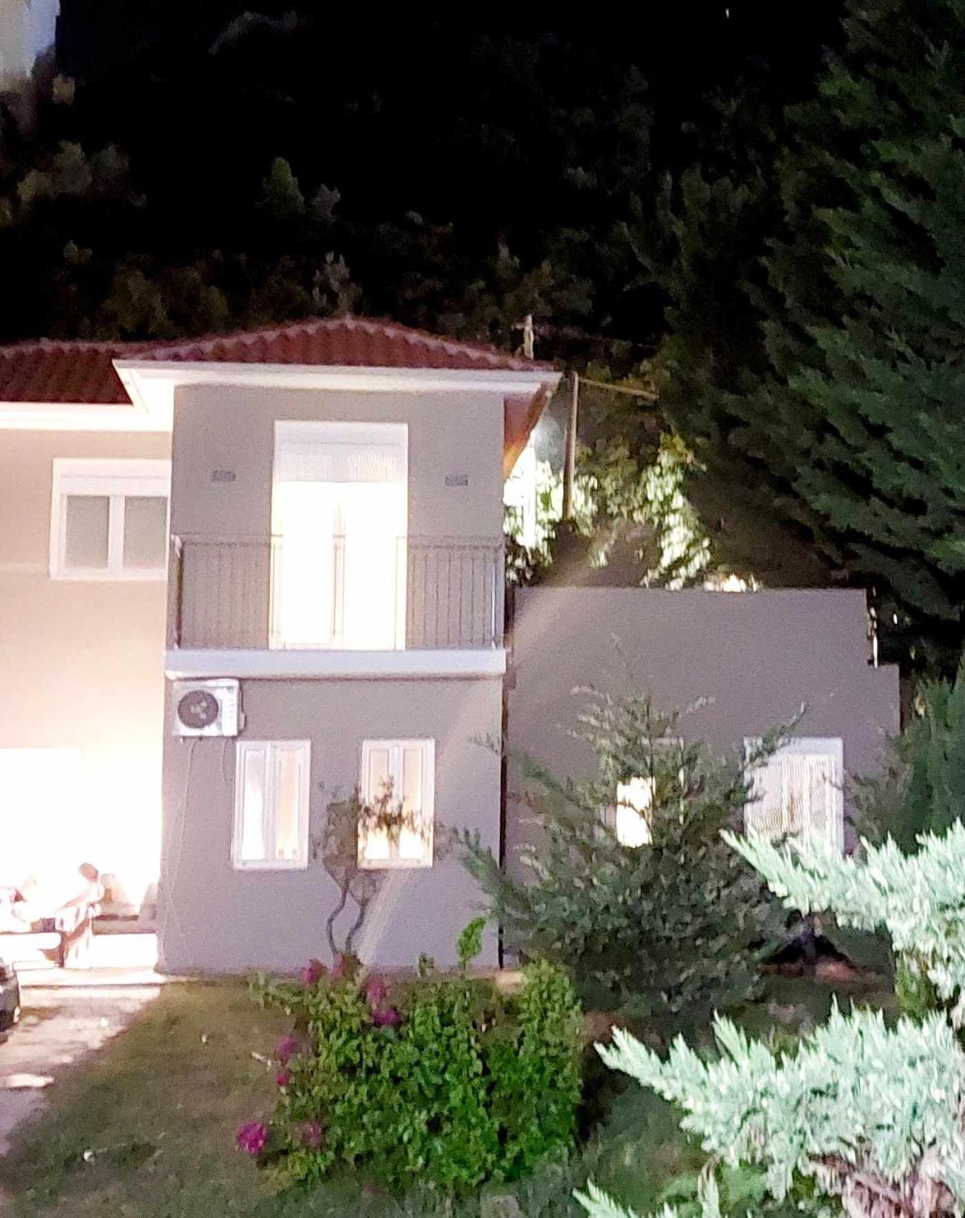 Maya Apartments, Modern And Convenient Apartments With Private Parking Skiathos Town Exterior photo