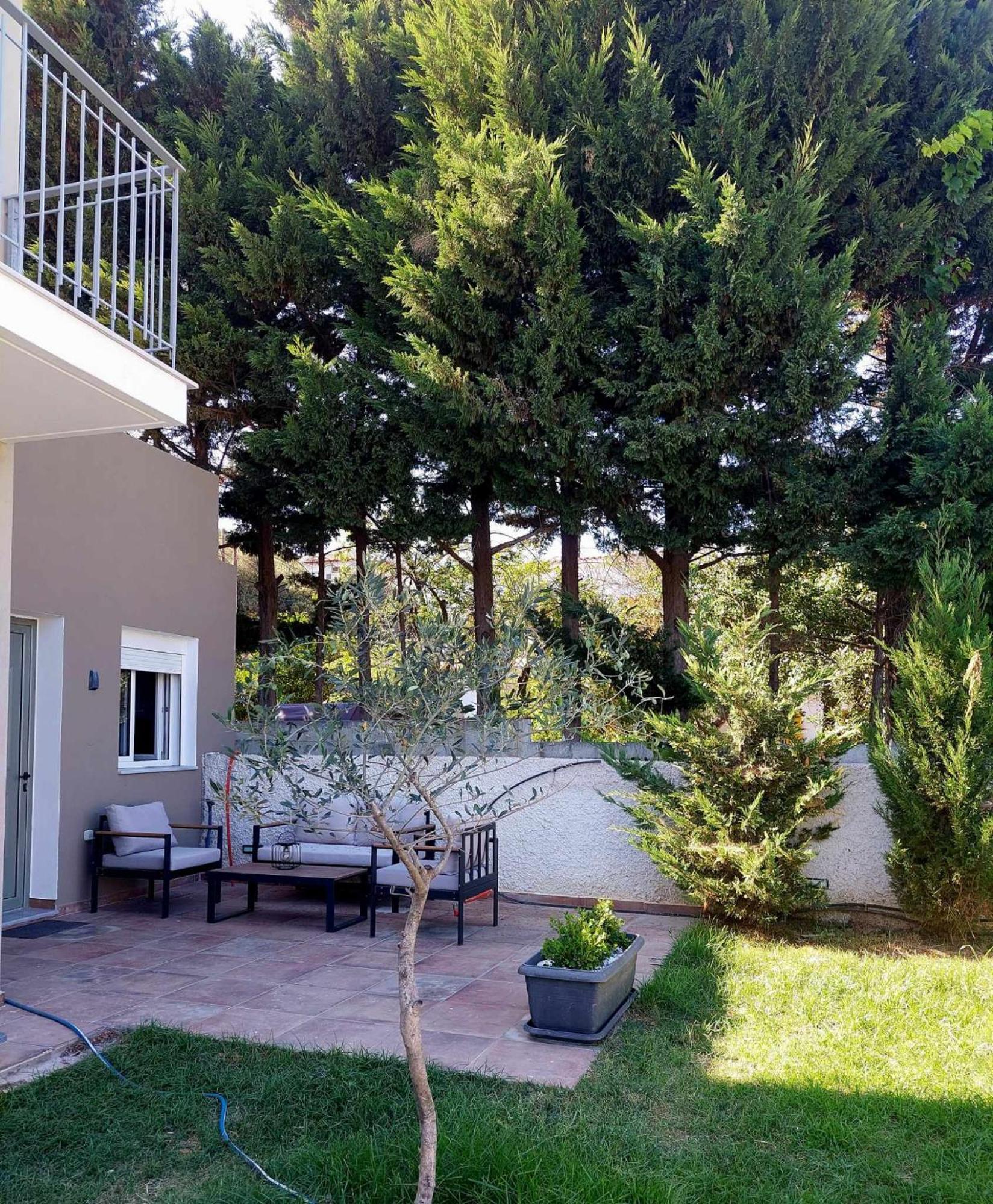 Maya Apartments, Modern And Convenient Apartments With Private Parking Skiathos Town Exterior photo